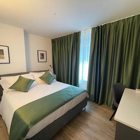 Saint Michel Hotel Gorizia Bagian luar foto